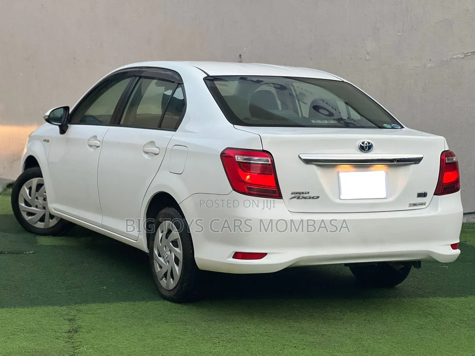 Toyota Axio 2018 White