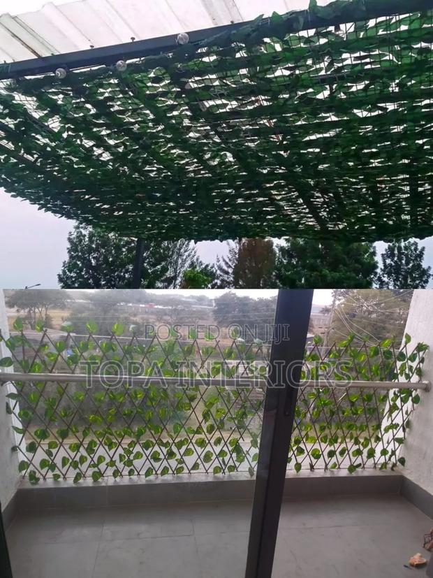 Generic Ready to Pick Decorative Faux Balcony Privacy Fence