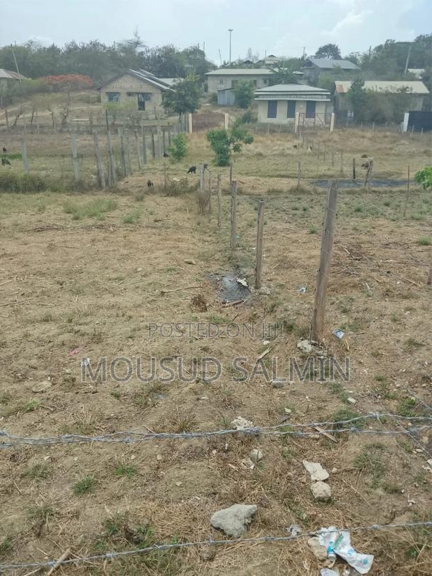 Land for Sale 40 by 70 in Kisauni - thumbnail 3