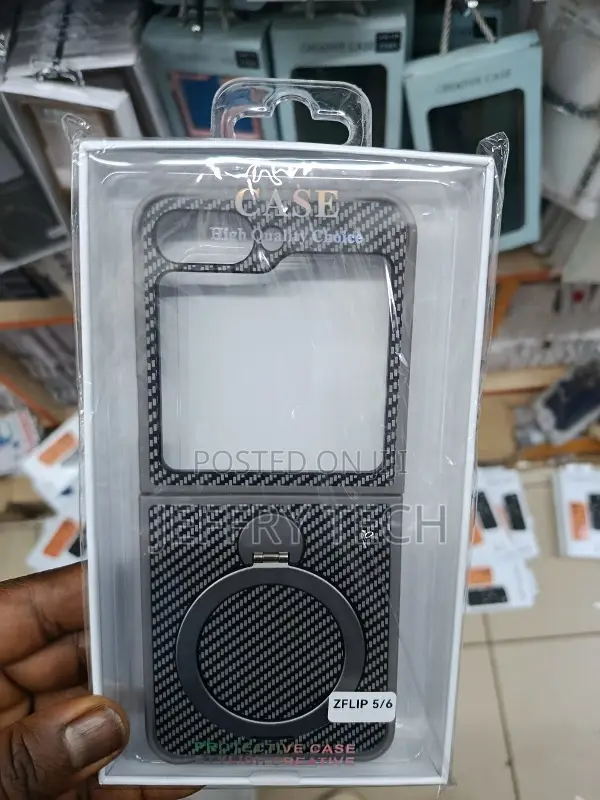 Samsung Galaxy Z Flip 5 and Z Flip 6 Carbon Fiber Magnetic Ring