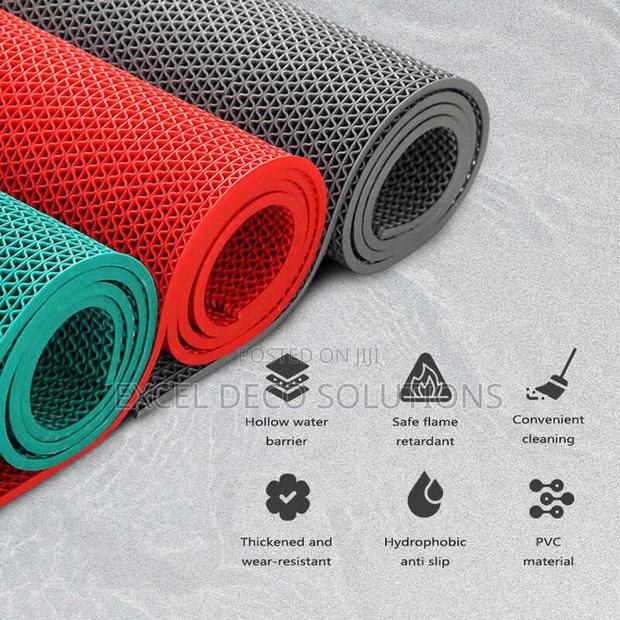 Professional Anti-Slip Flooring Mat - main view