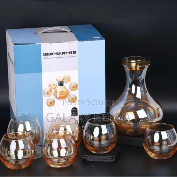 Decanter With 6 Glasses Set (Gold) - thumbnail 2