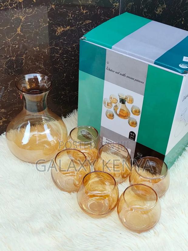 Decanter With 6 Glasses Set (Gold) - thumbnail 3