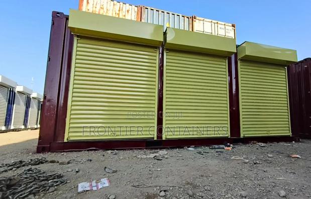 Ready to Use 20ft Container Stalls - main view