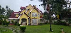 5bdrm Maisonette in Mushroom Gardens, Kiambu CBD for sale