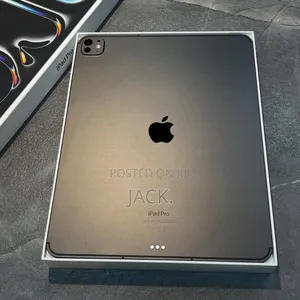 New Apple iPad Pro 13 (2025) 256 GB Black