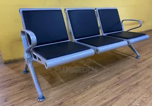 Heavy Duty 3 Seater Padded Link Chair