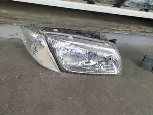 Nissan N16 2001 Headlight (Glass Type)