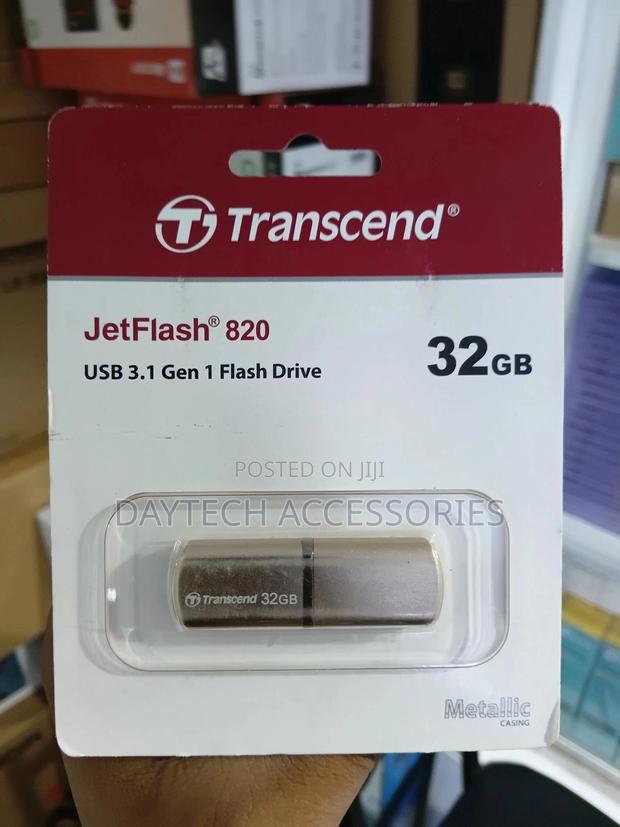 Transcend Jetflash 820 Usb 3.1 Gen 1 Flash Drive With Capacity of 32gb