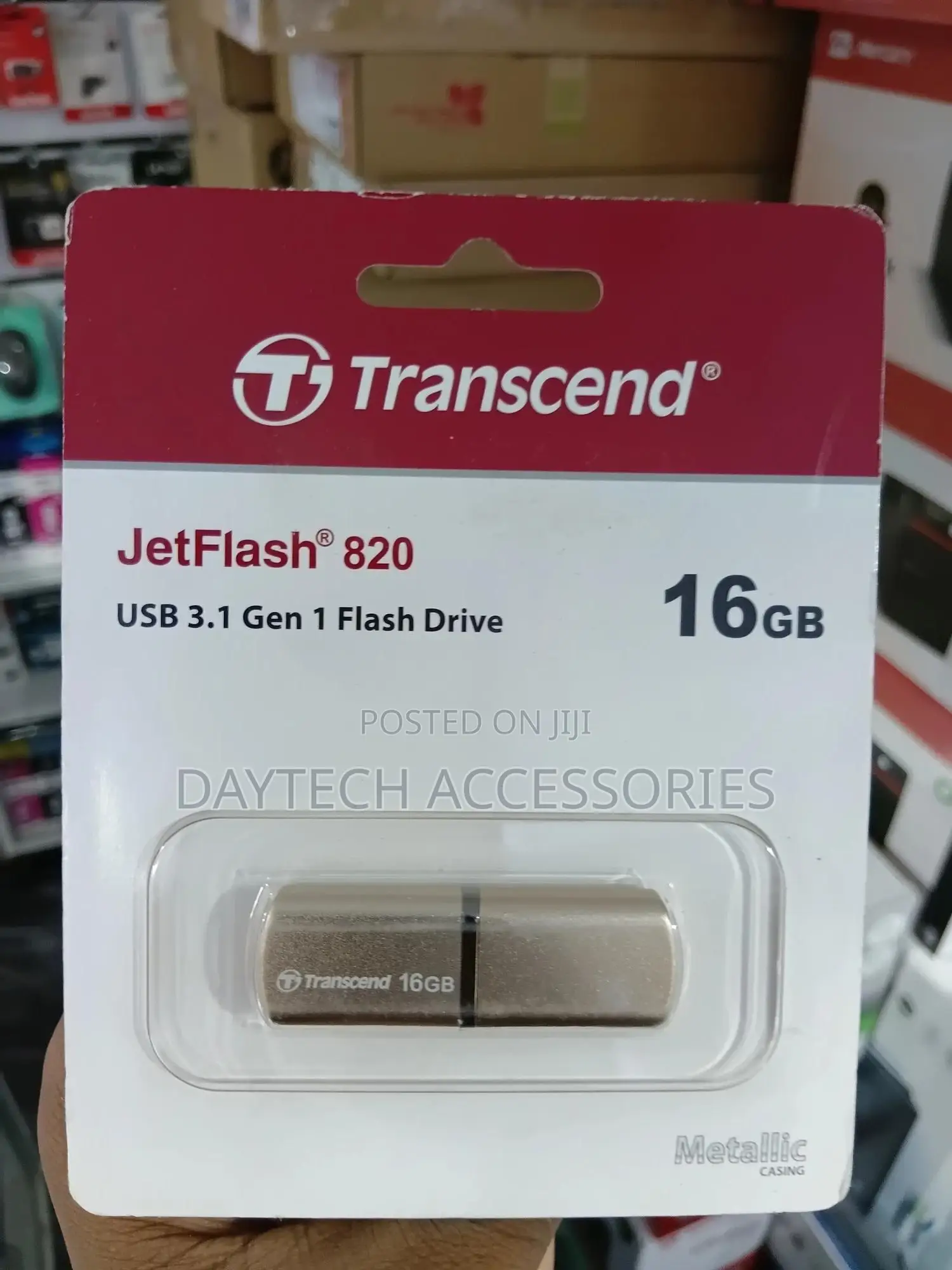 Transcend Jetflash 820 16gb Pen Drive (Gold)