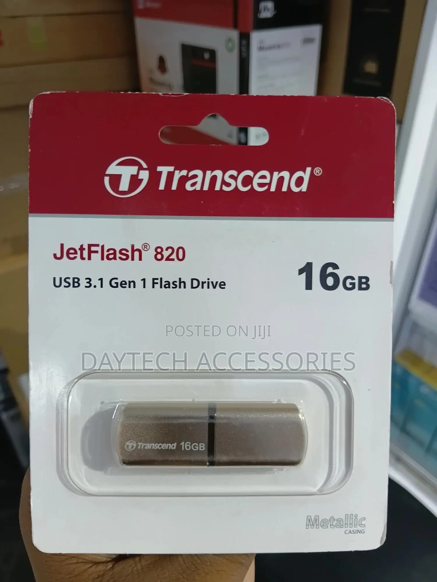 Transcend Jetflash 820 16gb Pen Drive (Gold)
