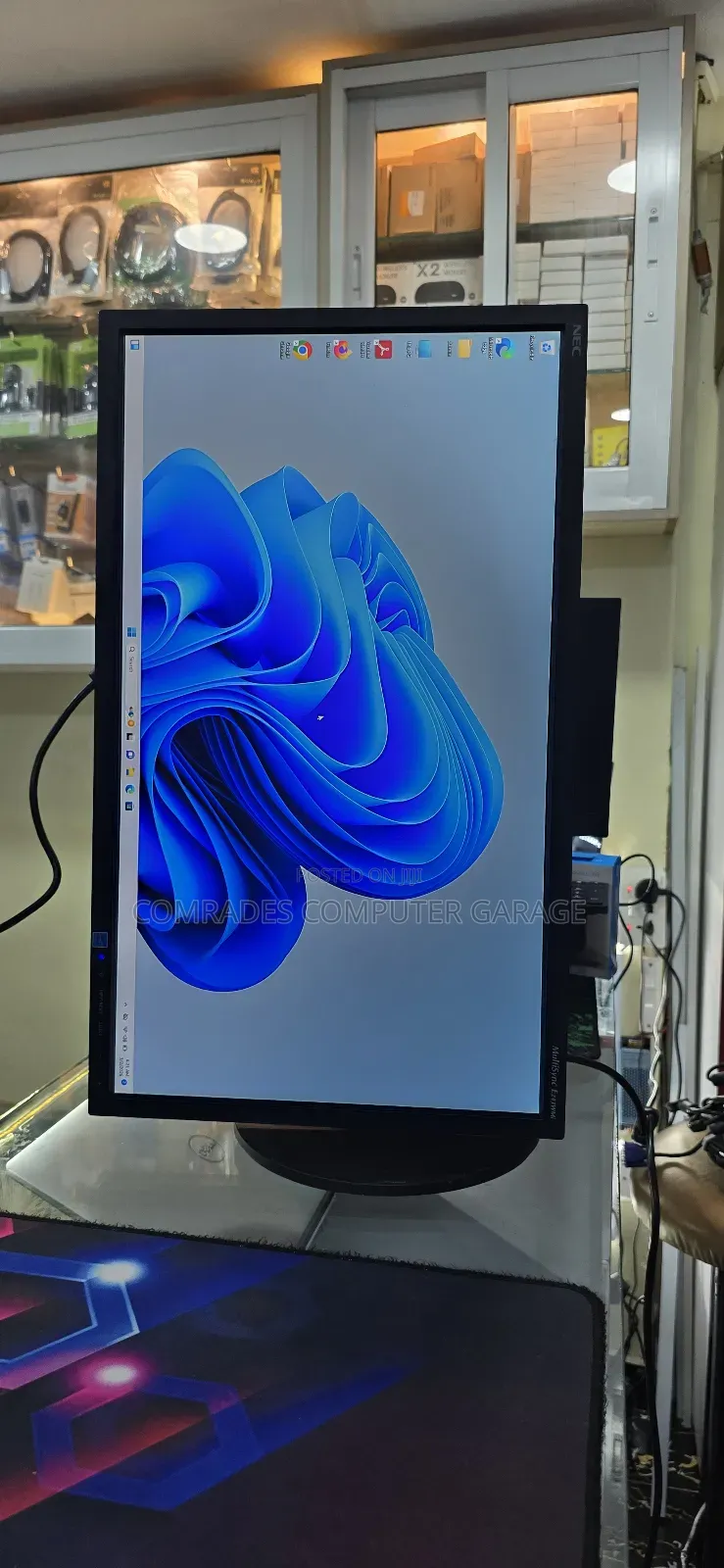 Monitor 24 Inches Nec