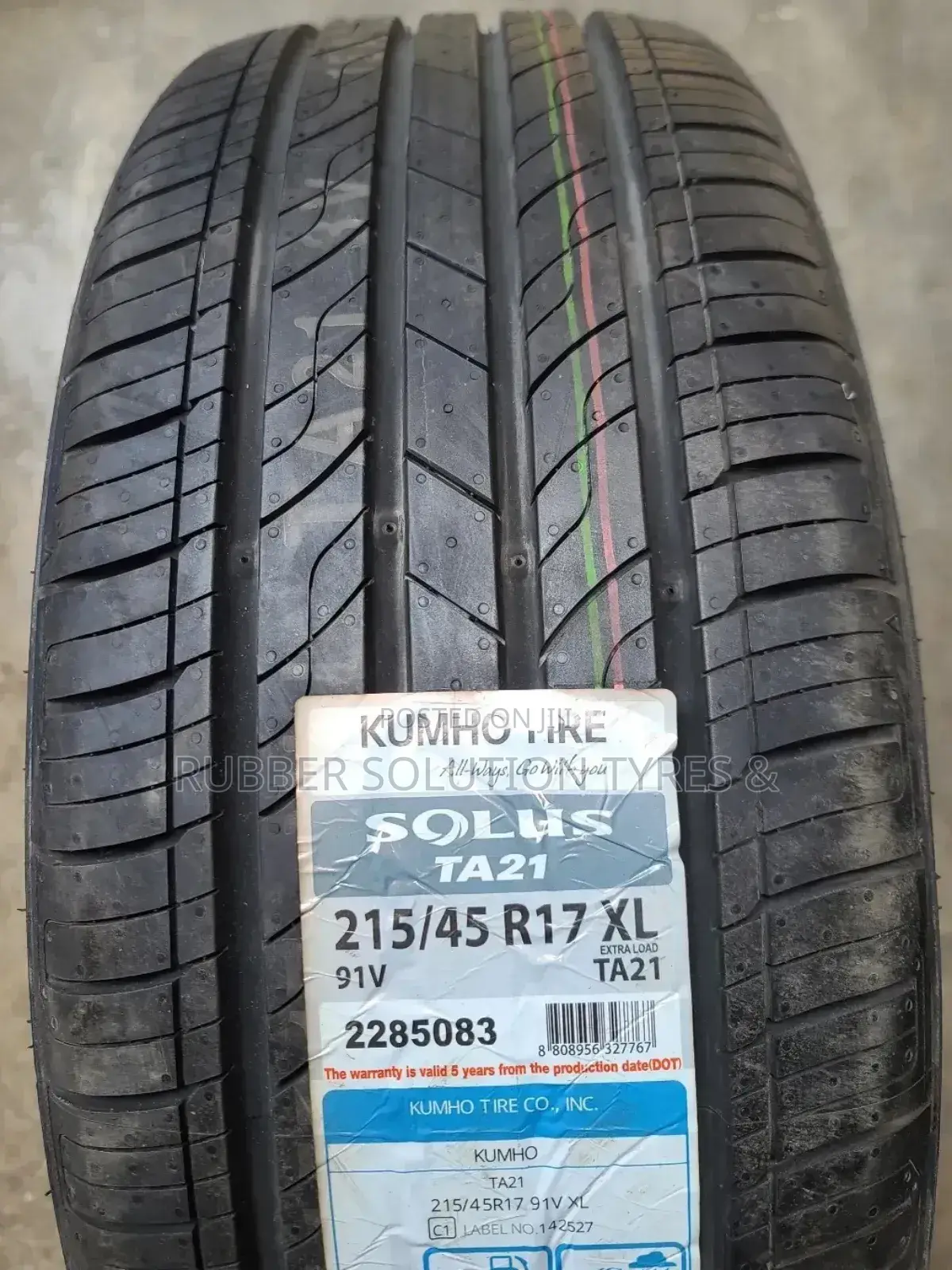 215 /45 R17 Kumho Tyres 91v Xl Solus Ta21