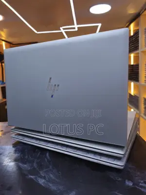 Laptop HP EliteBook 830 G8 8GB Intel Core i5 SSD 256GB