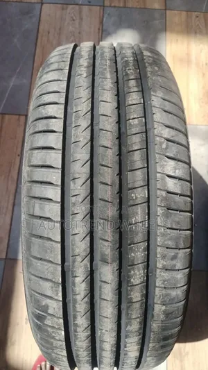 235/55r18 Bridgestone Tire