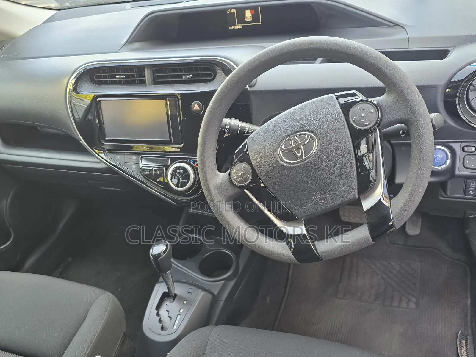 Toyota Aqua 2019 Blue