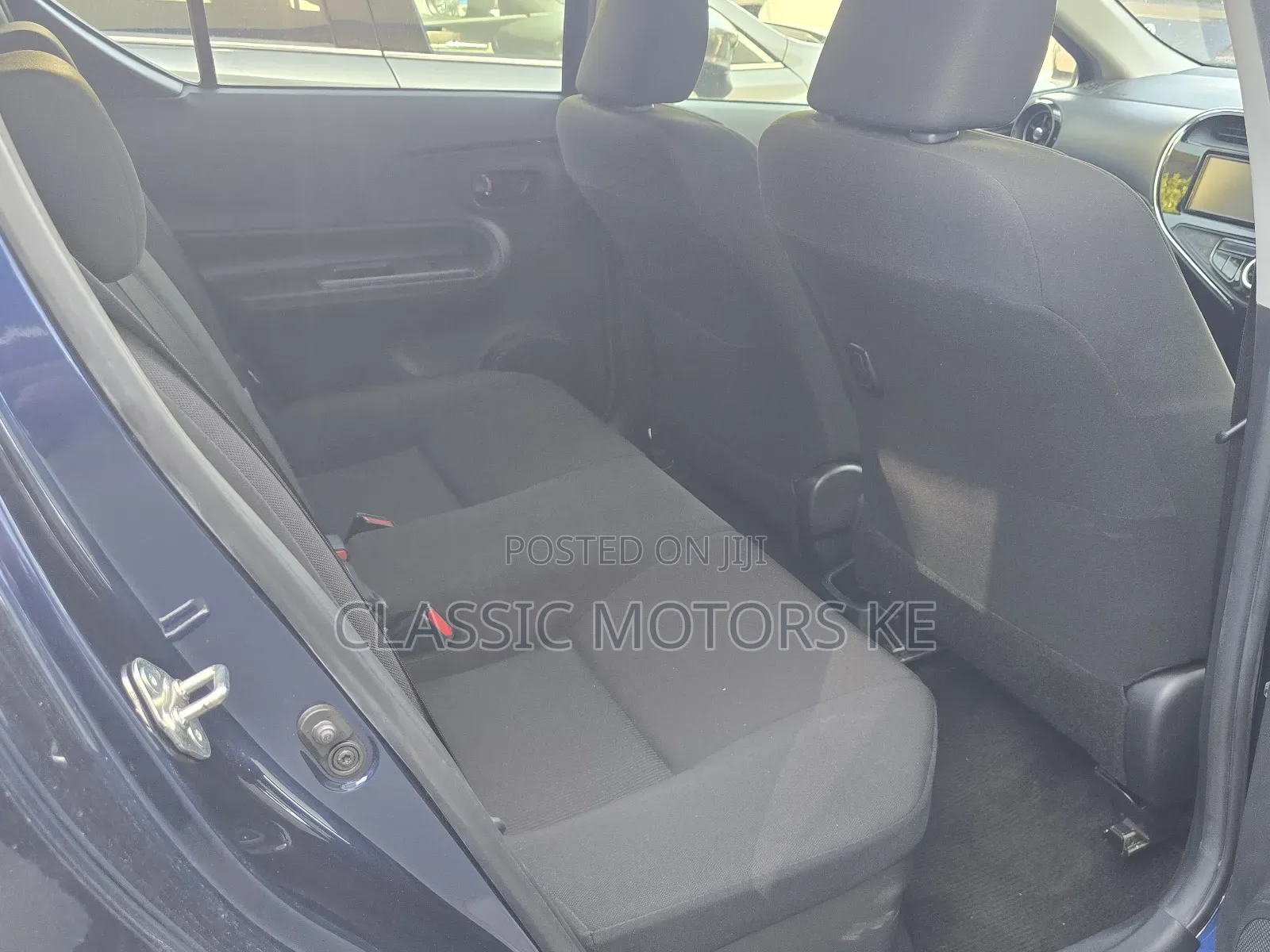 Toyota Aqua 2019 Blue
