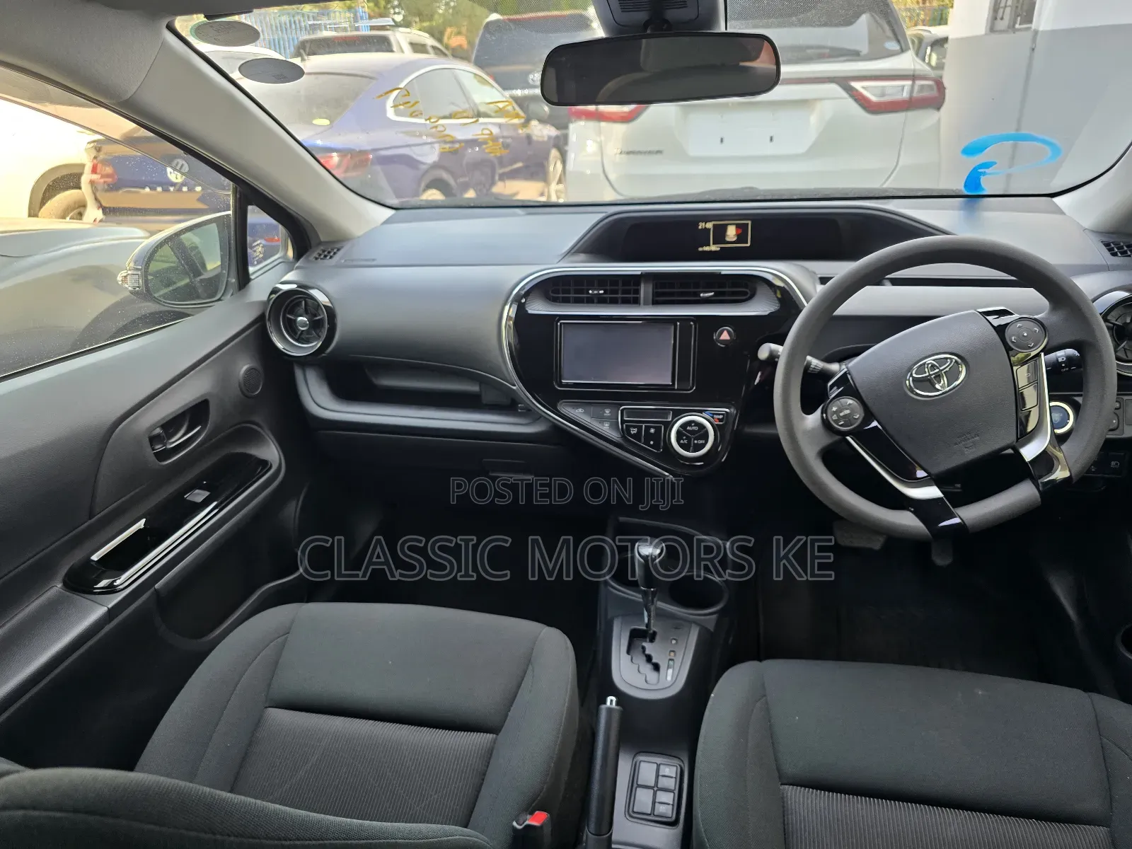 Toyota Aqua 2019 Blue