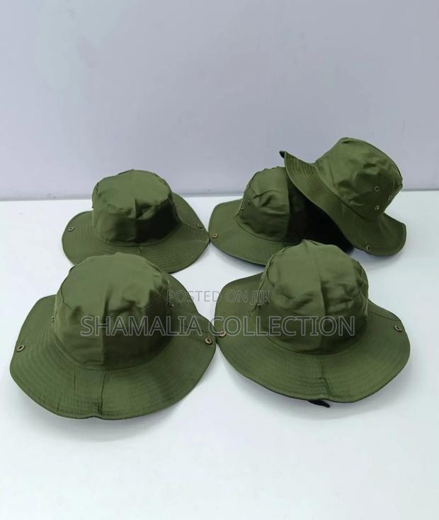 Safari Hats Available - main view
