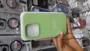 Sign Liquid Silicone Case for iPhone 14 Pro With Microfiber Lining - thumbnail 2