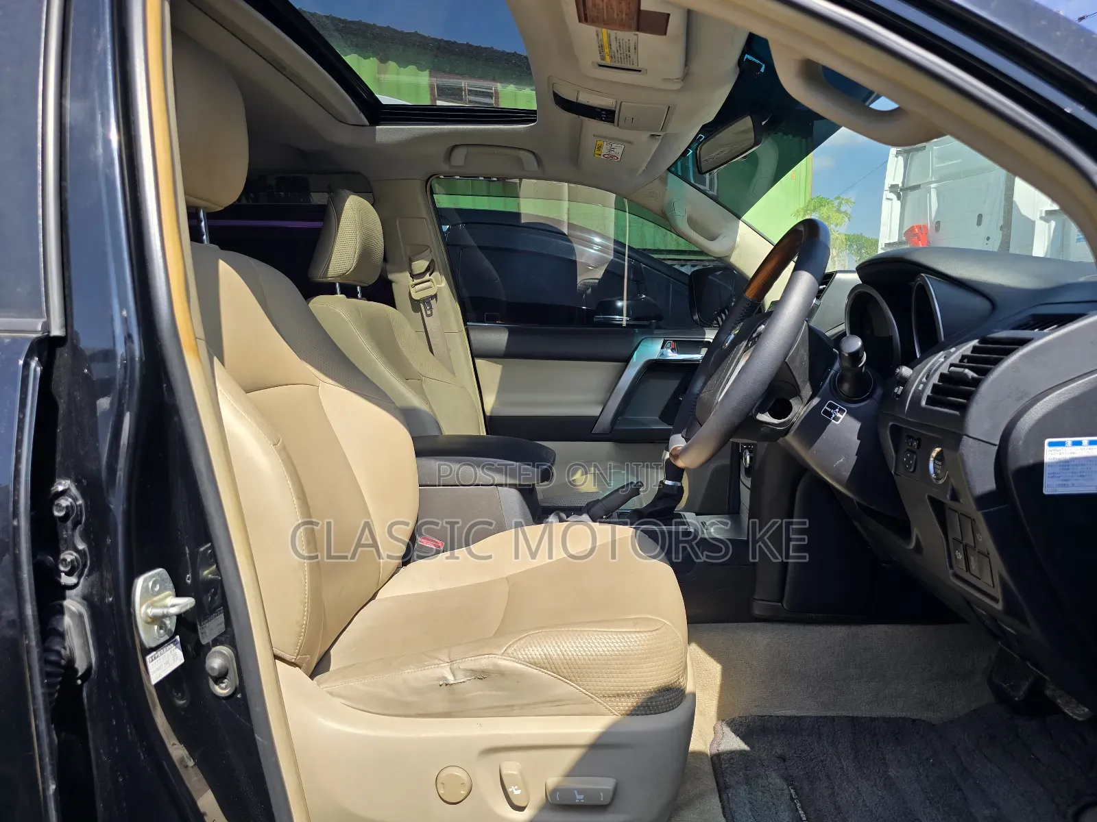 Toyota Land Cruiser Prado 2.8 2022 Black