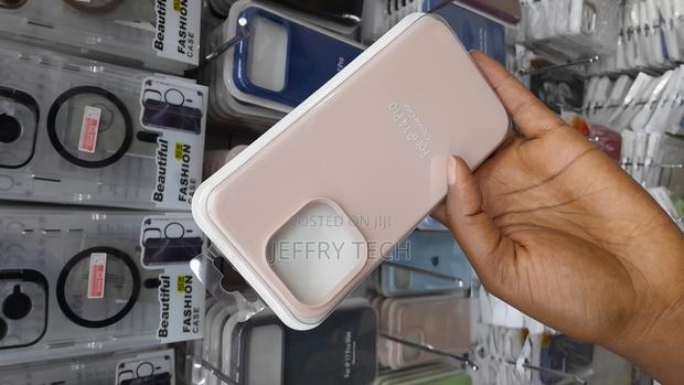 Spares Liquid Silicone Case for iPhone 14 Pro With Micrifiber Lining - thumbnail 2