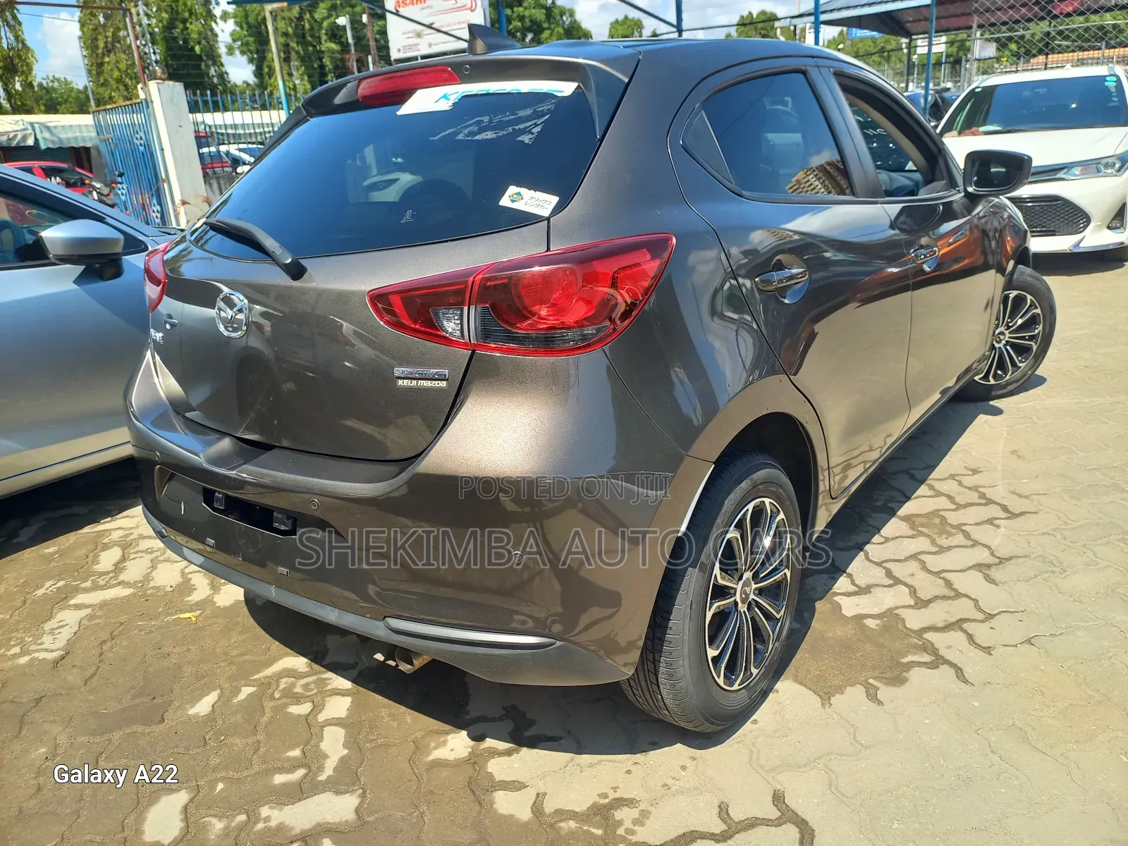 Mazda 2 2020 Brown