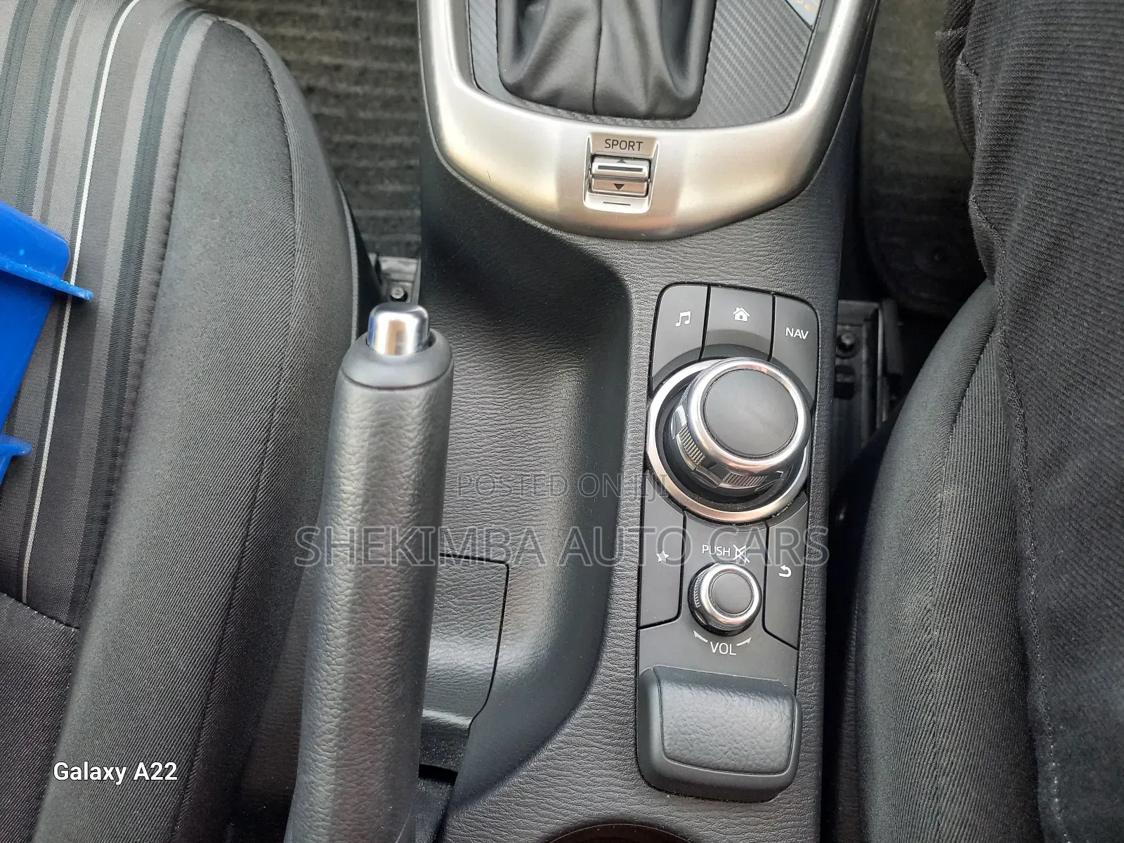 Mazda 2 2020 Brown