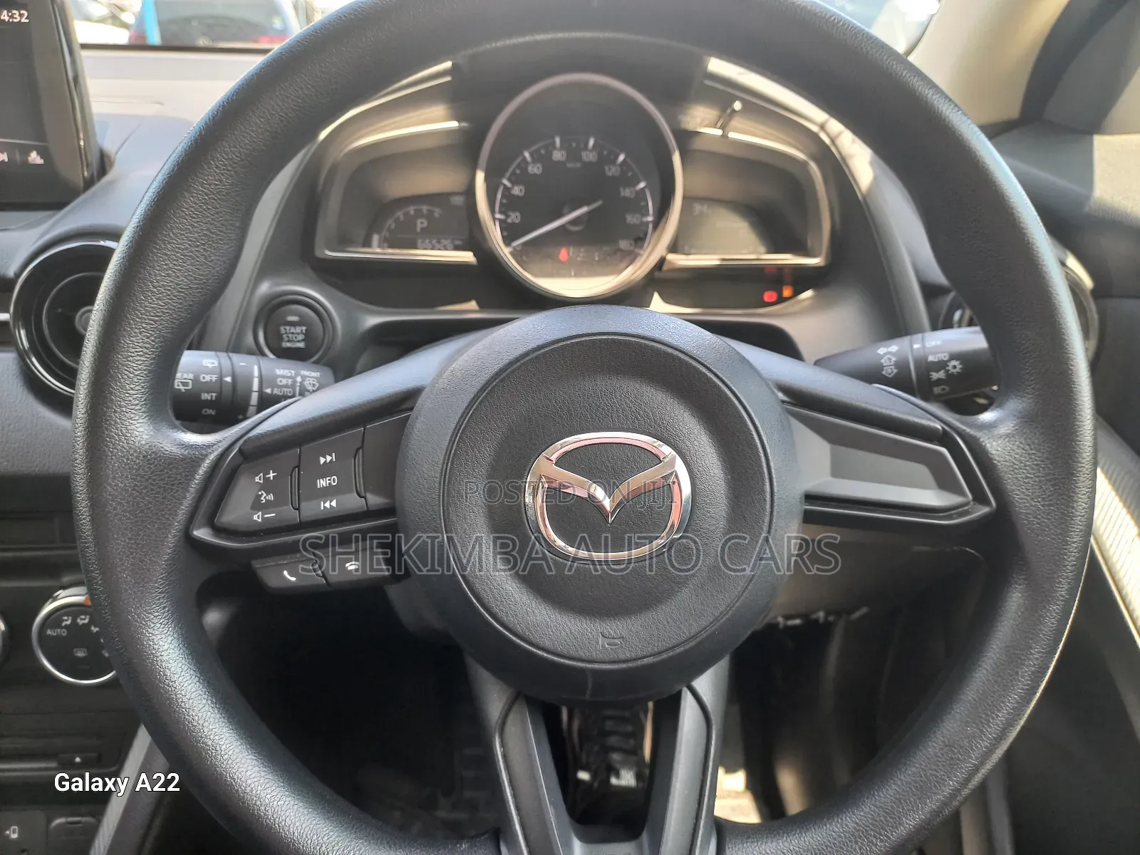 Mazda 2 2020 Brown
