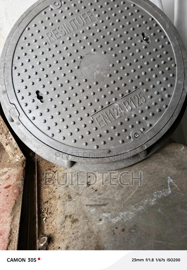 600mm Composite Manhole Cover 12.5 Ton Load