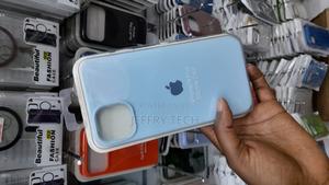 Flossy Silicone Case for iPhone 14 Plus With Microfiber Lining - thumbnail 2