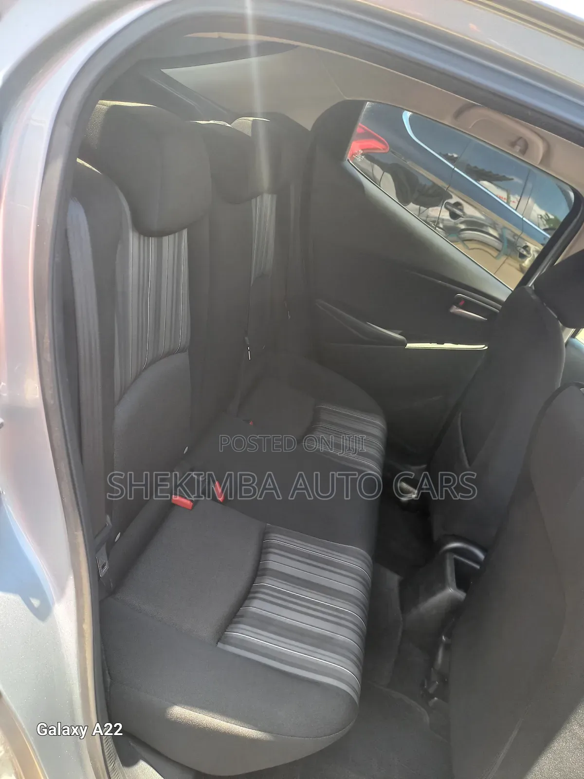 Mazda 2 2020 Silver