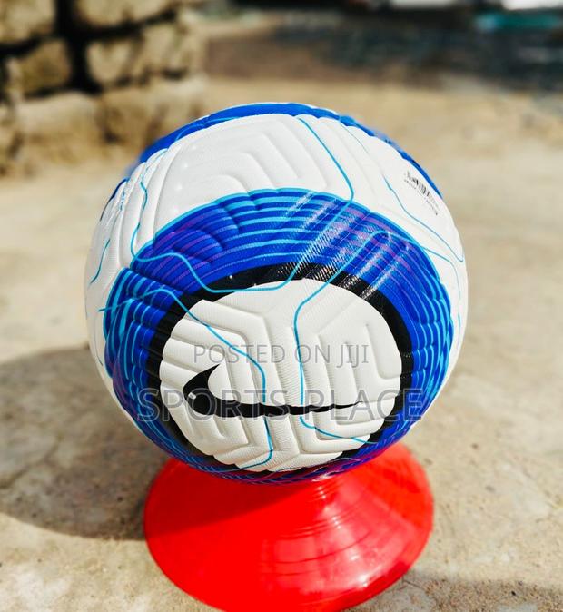 Premier League 2024–2025 Match Bal - main view