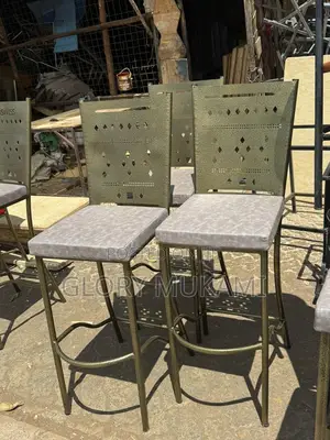 Restaurant And Bar High Sinatabu Chairs