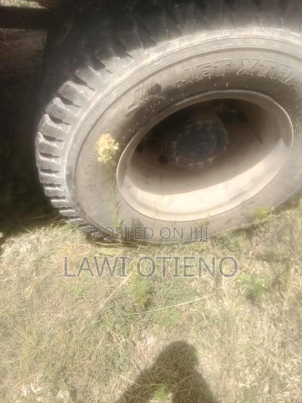 Ashock Leyland Tipper - thumbnail 3