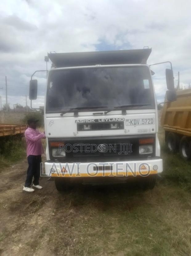 Ashock Leyland Tipper - thumbnail 5