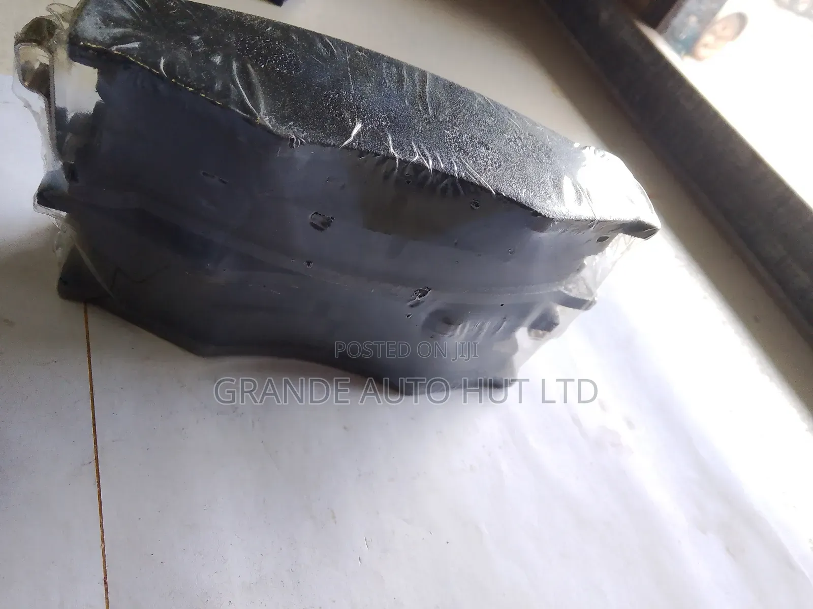Brake Pads for Nissan E24