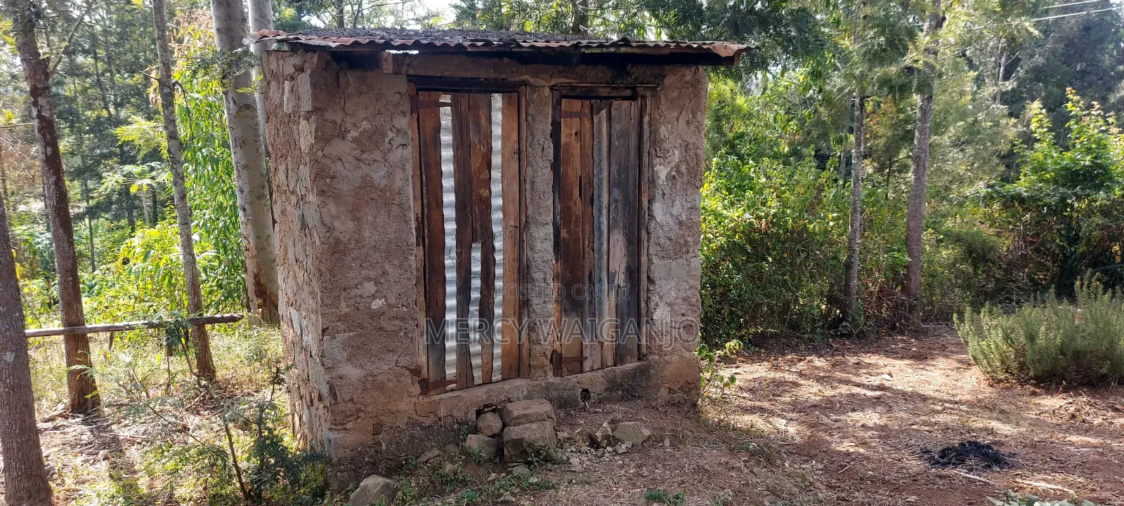 A 1.001 Acre Land With a 2 Bedroom Self Contained House on It.