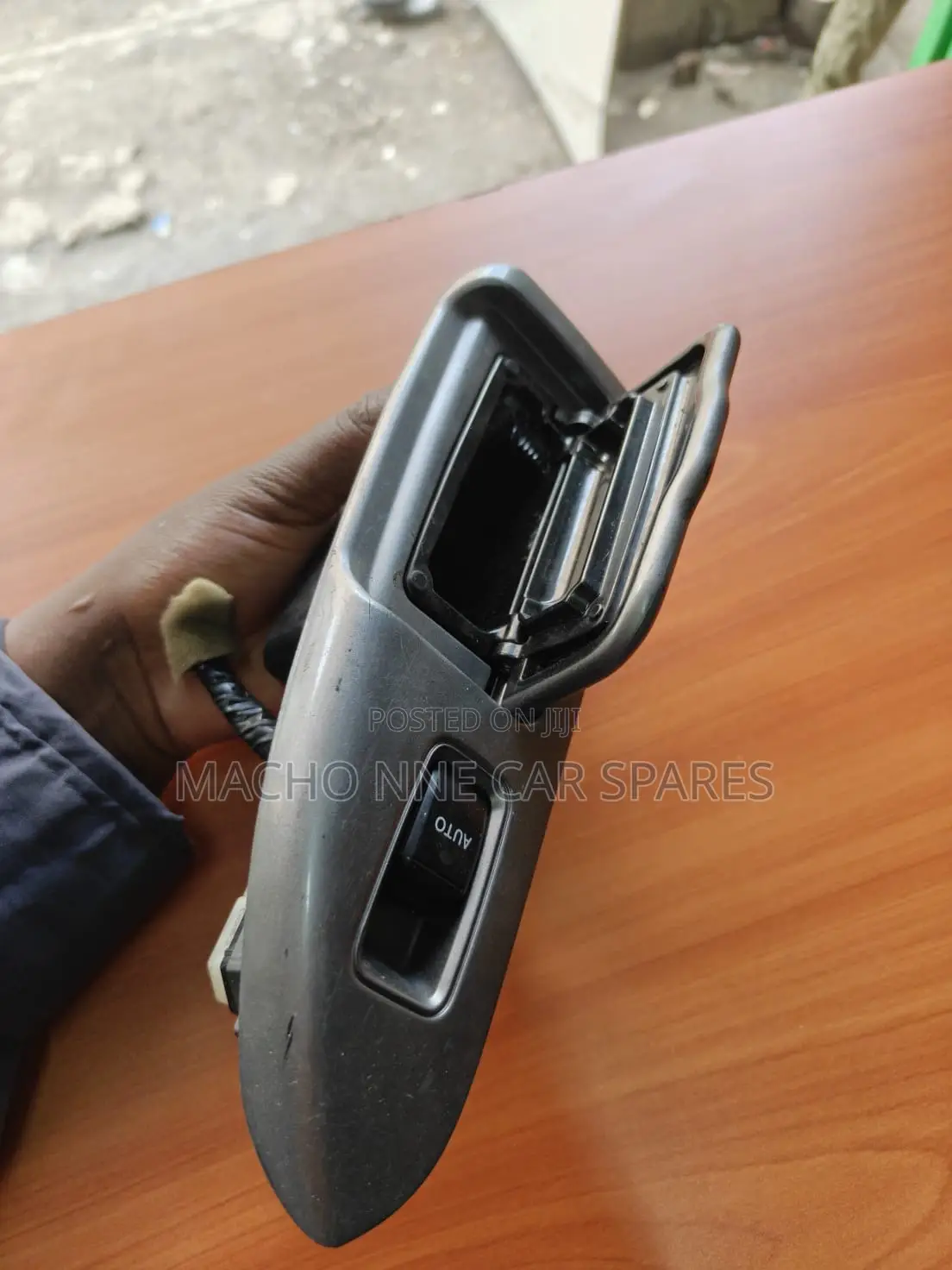 Toyota Prado 120 Handle (Inside)