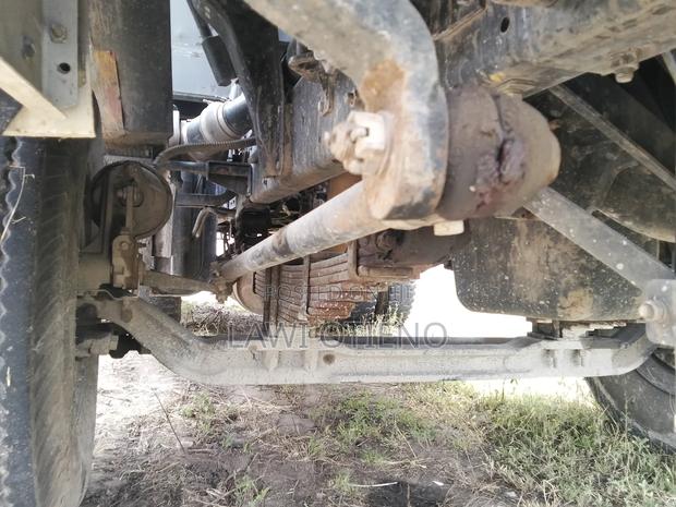 Ashock Leyland - thumbnail 3