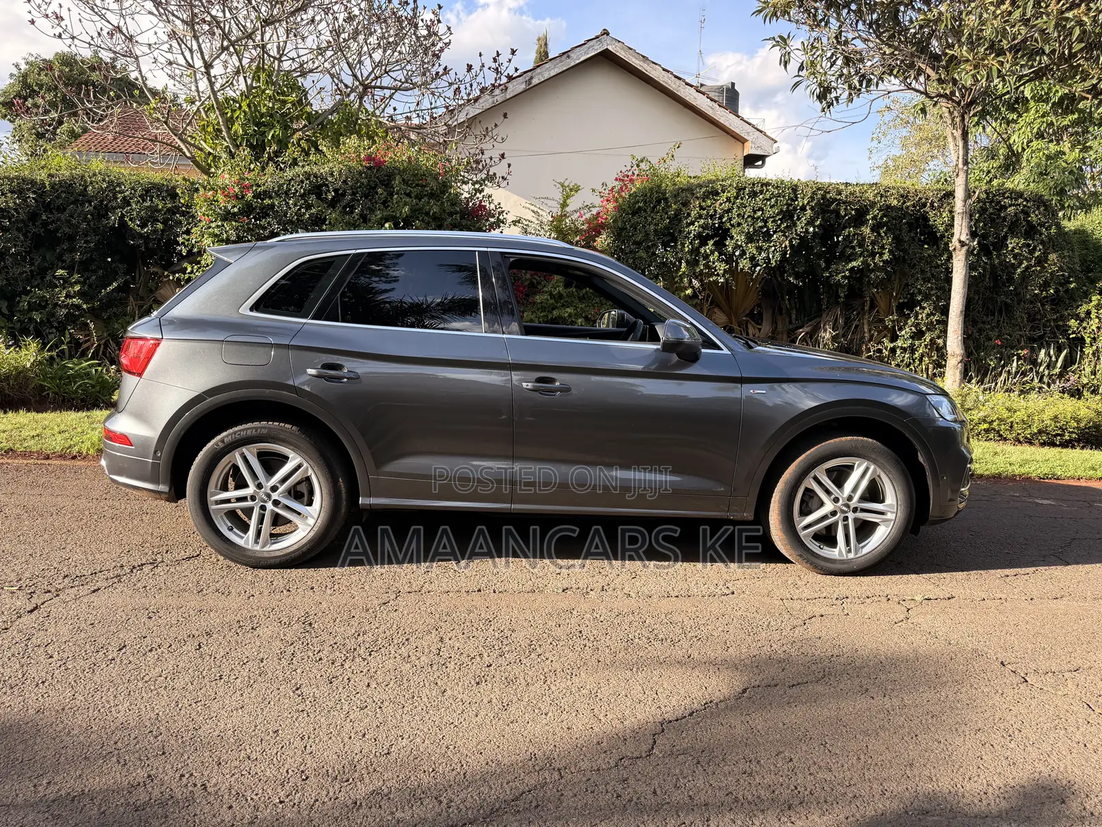Audi Q5 2.0T Premium AWD quattro 2018 Gray