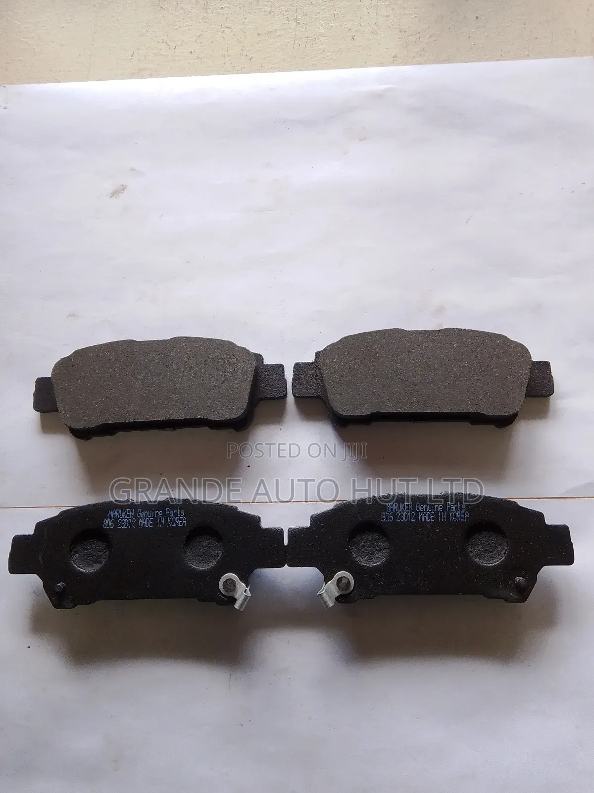 Rear Brake Pads for Toyota Noah (Maruken Brand)