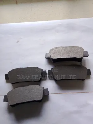 Rear Brake Pads for Toyota Noah (Maruken Brand)