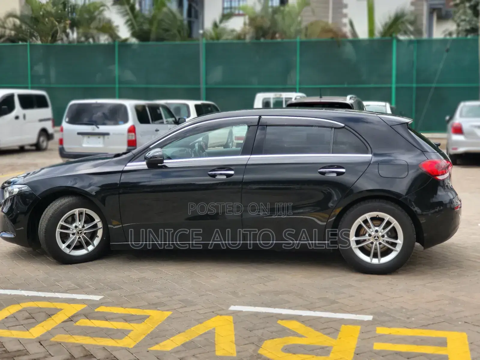 Mercedes-Benz A-Class 2018 Black
