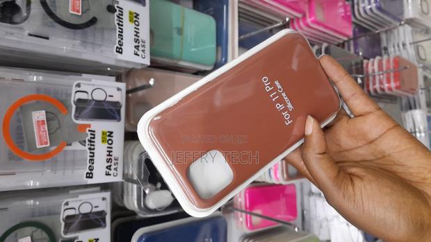 Caxme Liquid Silicone Case for iPhone 11 Pro With Microfiber Lining - thumbnail 3