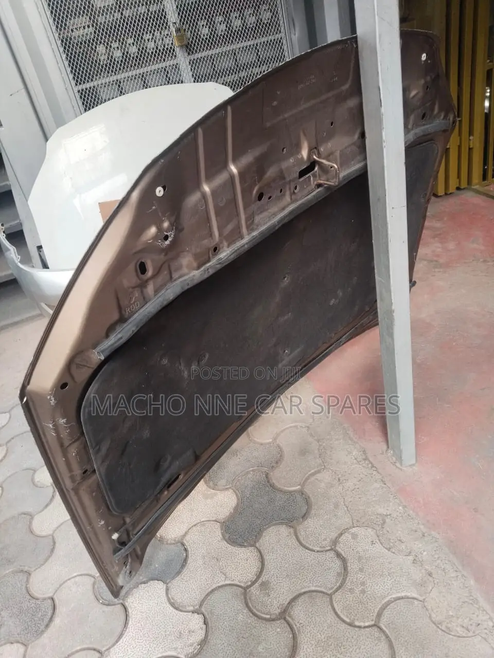 Ford Escape 2010 Bonnet