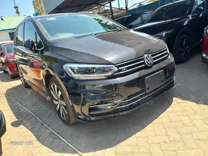 Volkswagen Touran 2019 Black