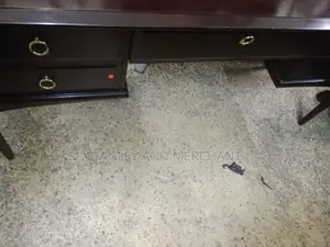Ex Uk Dressing Table Countrywide Delivery