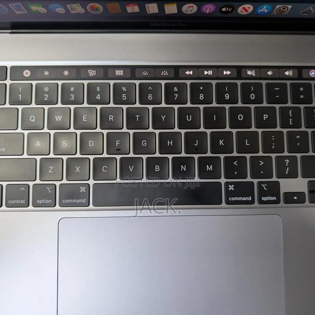 Laptop Apple MacBook 2019 32GB Intel Core i9 SSD 1T - thumbnail 5