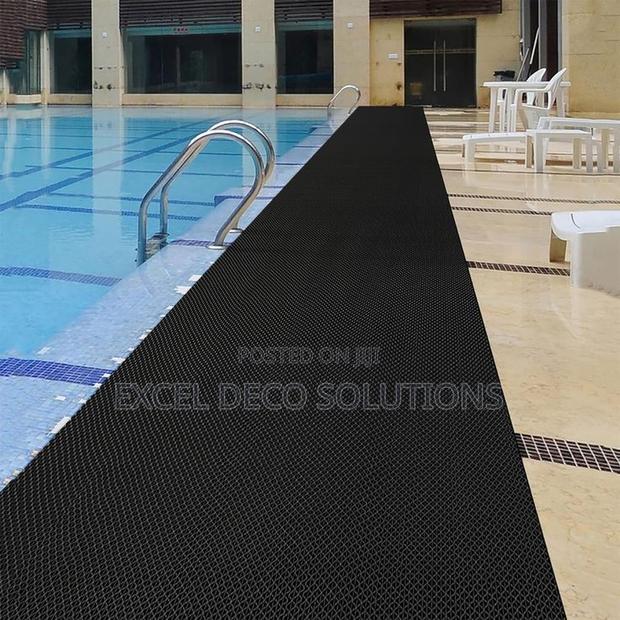 High-Traction Anti-Slip Floor Protection Solution - main view